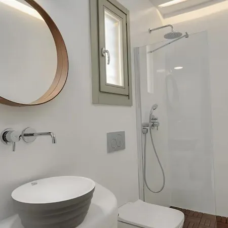 Mikonos Super Paradise part